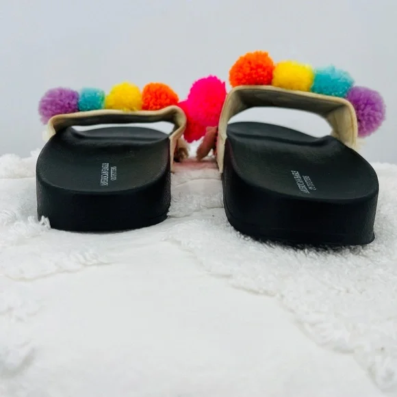 American Eagle Pom Pom Slides Slip On Flats Boho Sandals Shoes Womens Size 8 - Picture 3 of 9